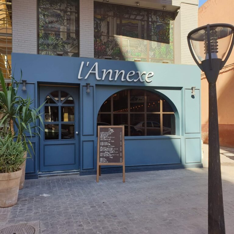 LAnnexe Marrakech fine dining restaurant with modern interior and fusion cuisine in Gueliz