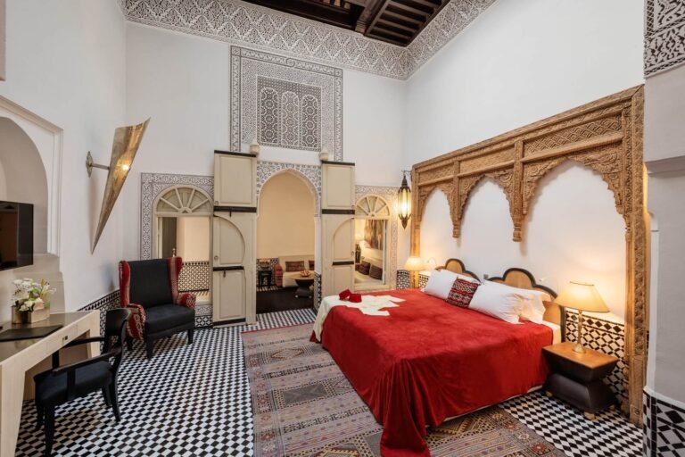 Elegant room at Riad Farnatchi Marrakech with refined Moroccan design and soft neutral tones