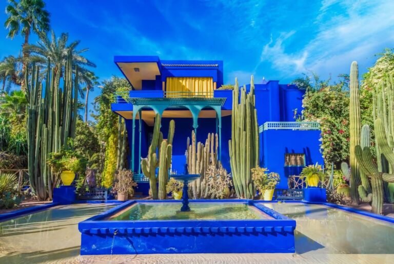 Les murs bleus iconiques du Jardin Majorelle